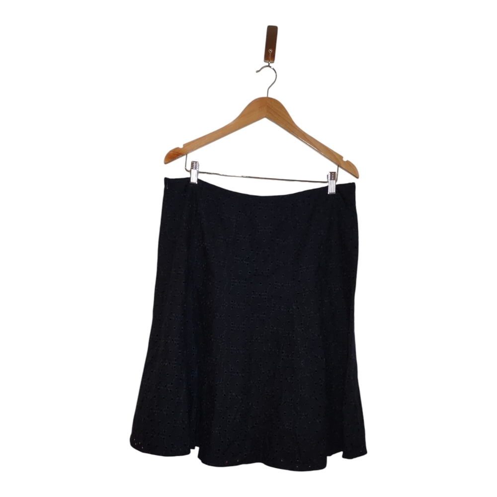 Women's Talbots Collection Navy Blue Eyelet Lined Skirt Size: 16